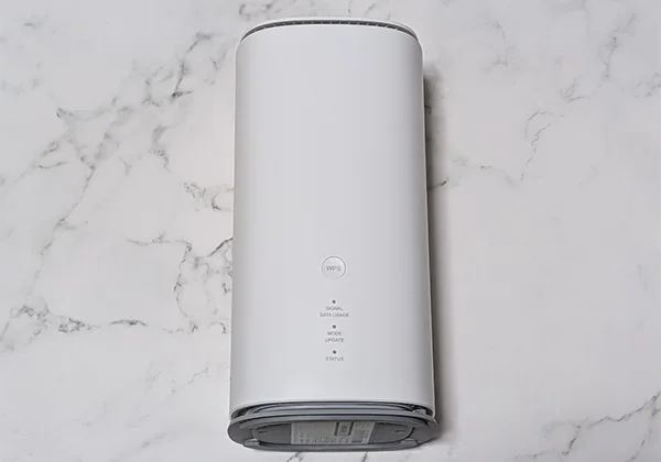 Speed Wi-Fi HOME 5G L13の写真